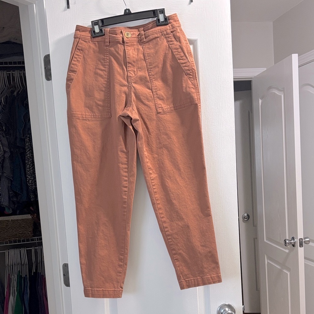 Woman’s Rust Chinos